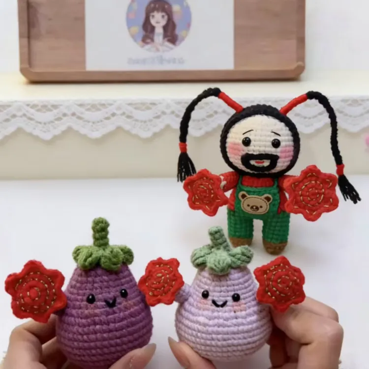 【重生】手工钩织手帕二人转毛线DIY玩偶材料茄子手帕手机饰品Ins