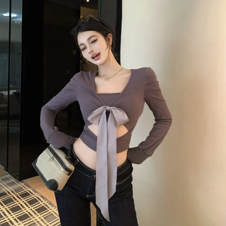 法式复古性感辣妹V领绑带拼接不规则修身显瘦长袖T恤设计感打底衫