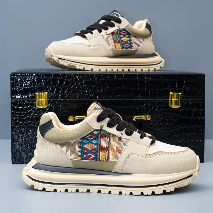 欧洲站男鞋春季新款舒适透气系带厚底老爹鞋时尚原创刺绣印花鞋子