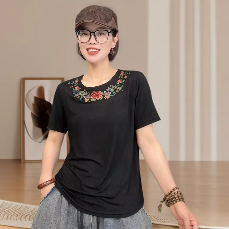 豪雅2025宽松黑色刺绣短袖圆领打底衫大码时尚百搭民族风洋气减龄
