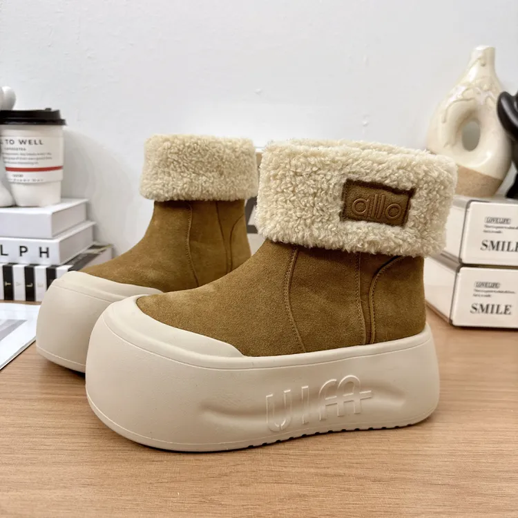 磨砂绒皮厚底增高翻领两穿雪地靴女加绒保暖时尚复古大头面包棉靴
