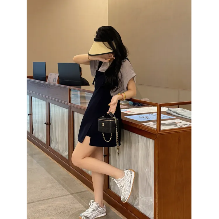 YPP！【氧气盛夏】夏季短袖T恤女搭配不规则显瘦背带连衣裙套装