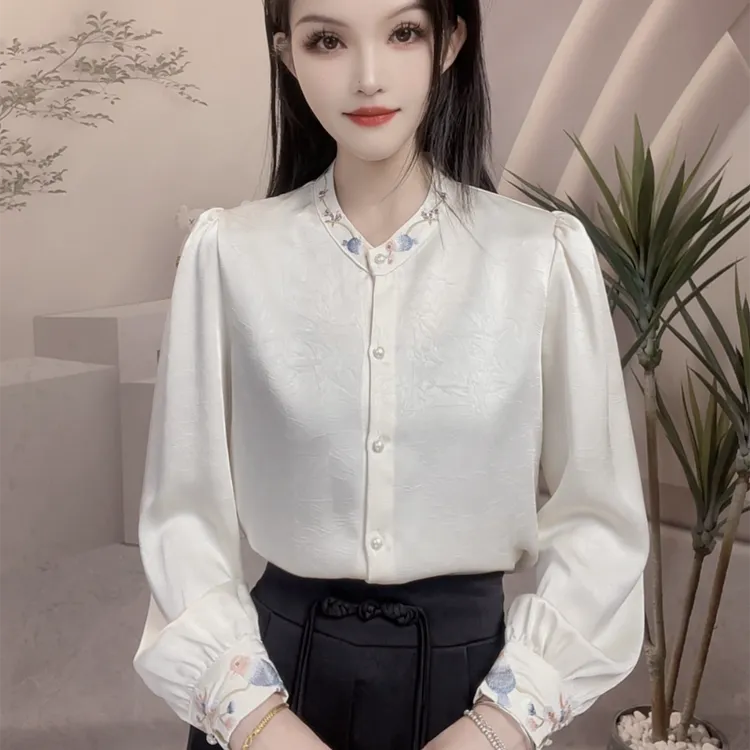 2025秋季新款新中式名族风衬衫女设计感百搭女士上衣显瘦衬衣