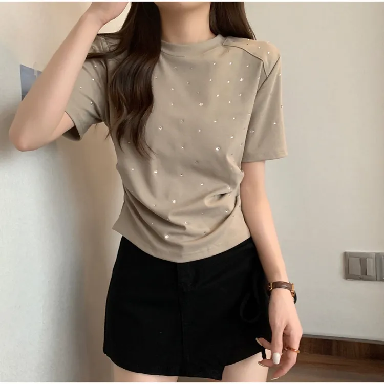 小众 女装T恤修身型烫钻短袖常规款圆领碎花镶钻抗皱可爱风设计感