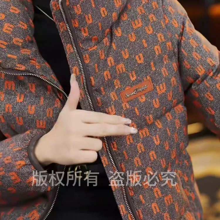 杭州原版正品2026年新款 爱玛橙羽绒服女