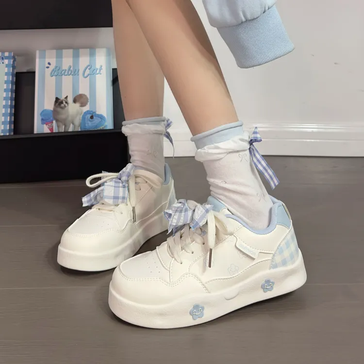 回力厚底板鞋女鞋2026春季鞋子学生百搭蝴蝶结小白鞋面包鞋休闲鞋