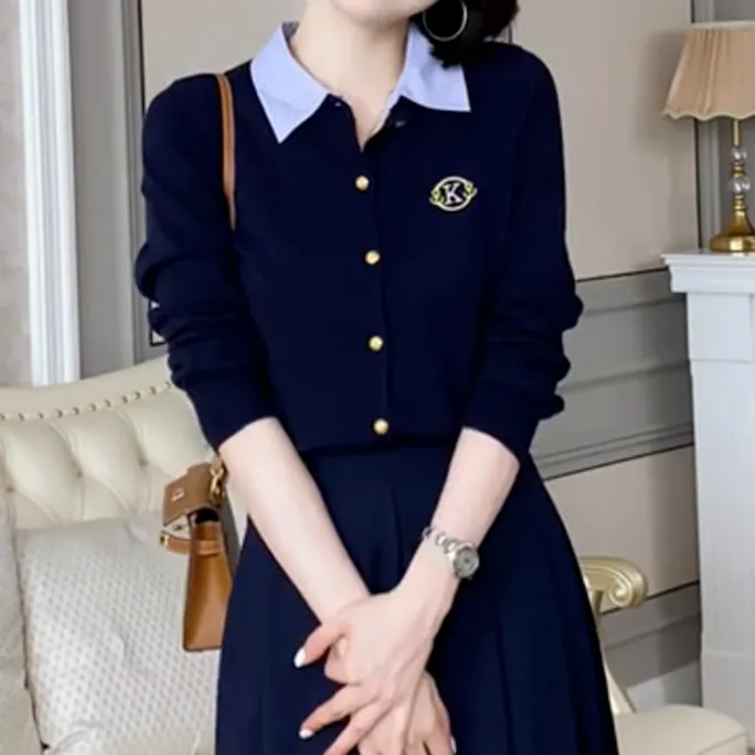 [工厂直销上衣]早秋新款假两件高级感气质减龄显瘦翻领针织衫X86