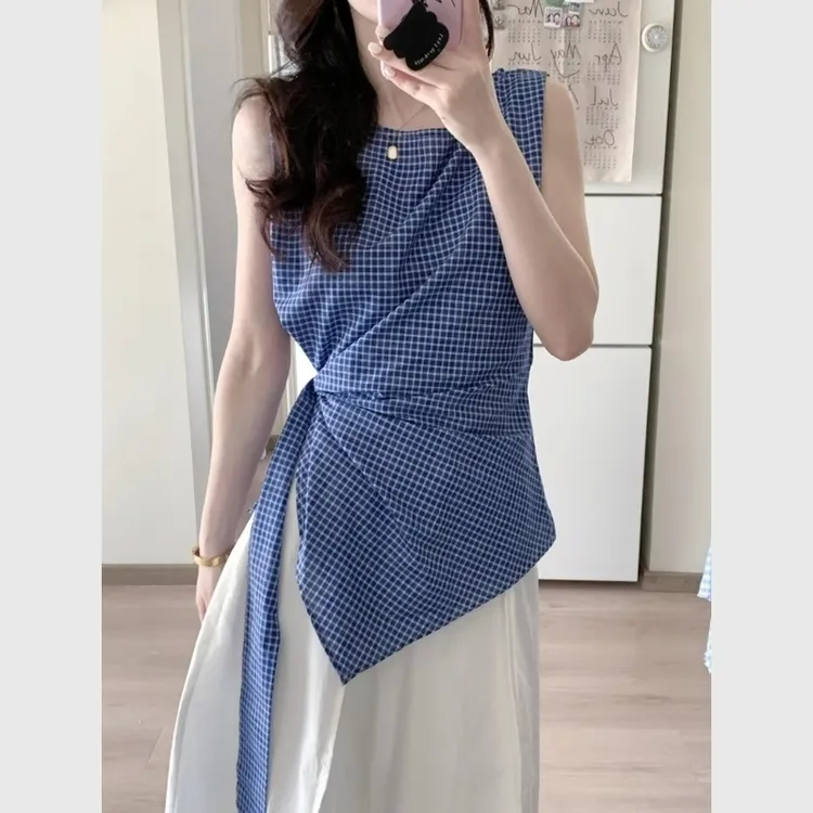 法式小资上衣高级感独特超好看气质收腰蓝色格子不规则无袖衬衫夏
