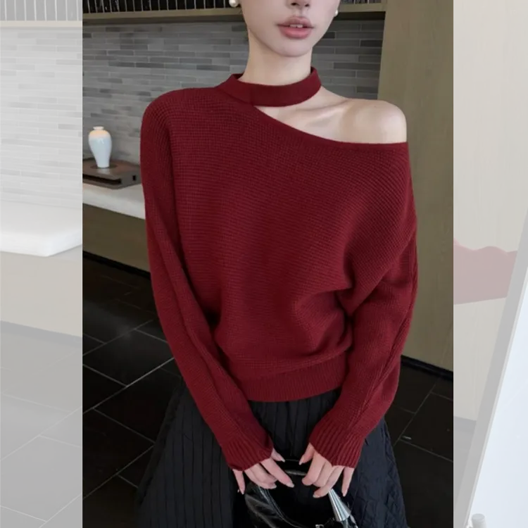 斜领露肩挂脖高级感毛针织衫女2025冬季新款系氛围感收腰短款上衣