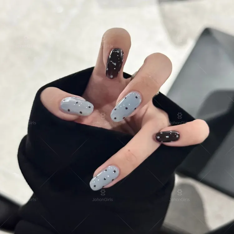 JohonGirls'/琴岛小嫚【海盐黑巧】纯手工波点美甲显白高级感穿戴甲