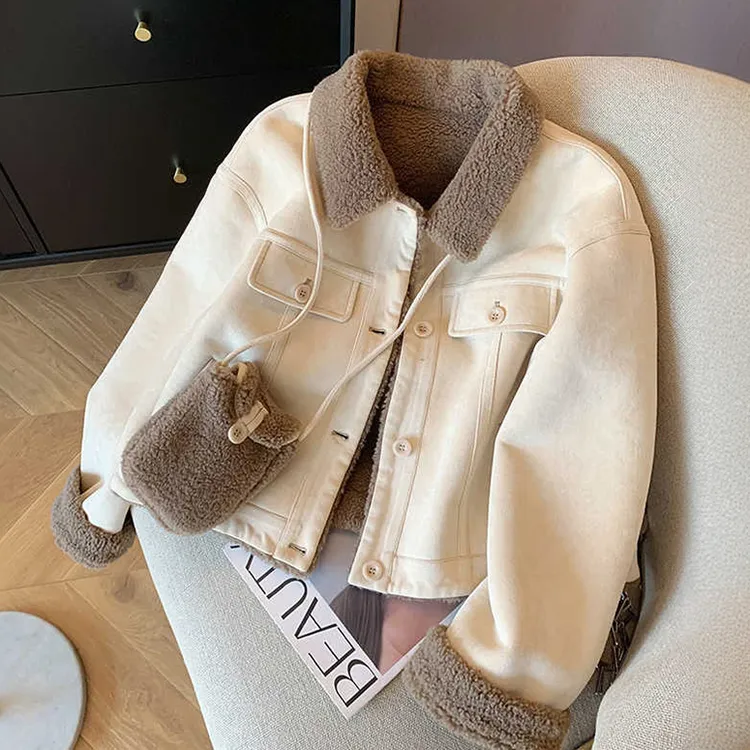 秋冬爆款韩系羊羔绒短外套女2025新款拼接设计小个子皮毛一体上衣