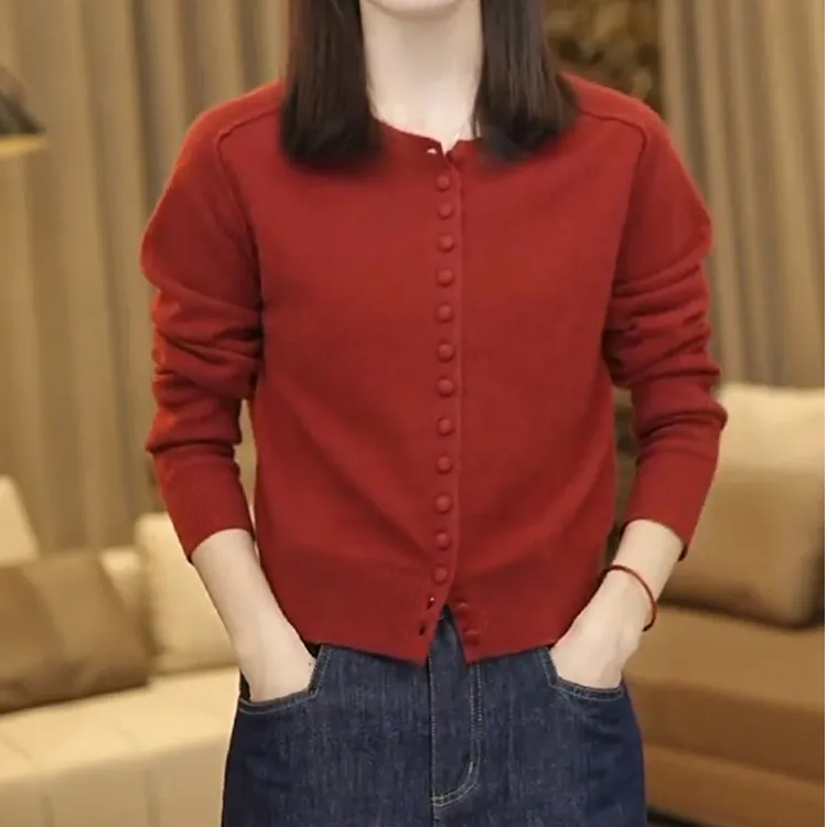 【新中式减龄】高档气质chic多巴胺红色时尚外穿纽扣针织长袖99139