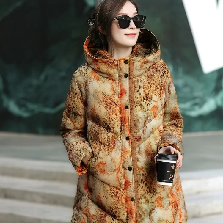 拜占庭的森林白鸭绒羽绒服高档香槟色印花保暖气质百搭中长款外套