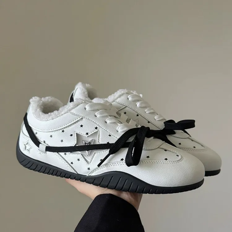 NSTCU·【加绒星星小白鞋】原创设计板鞋复古百搭冬季2026年春季女鞋