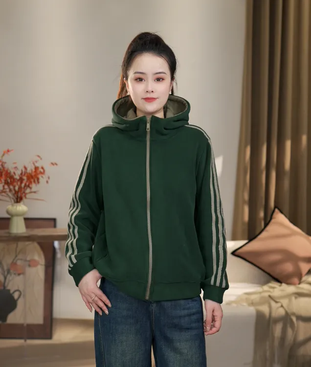 秋季时尚休闲宽松拼接女连帽长袖外套运动开衫加绒加厚外套带帽