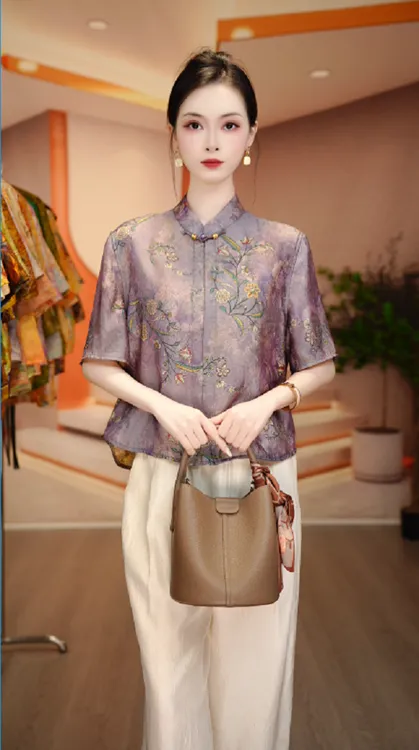 新款洋气宽松显瘦优雅轻奢气质印花百搭上衣V25Z780