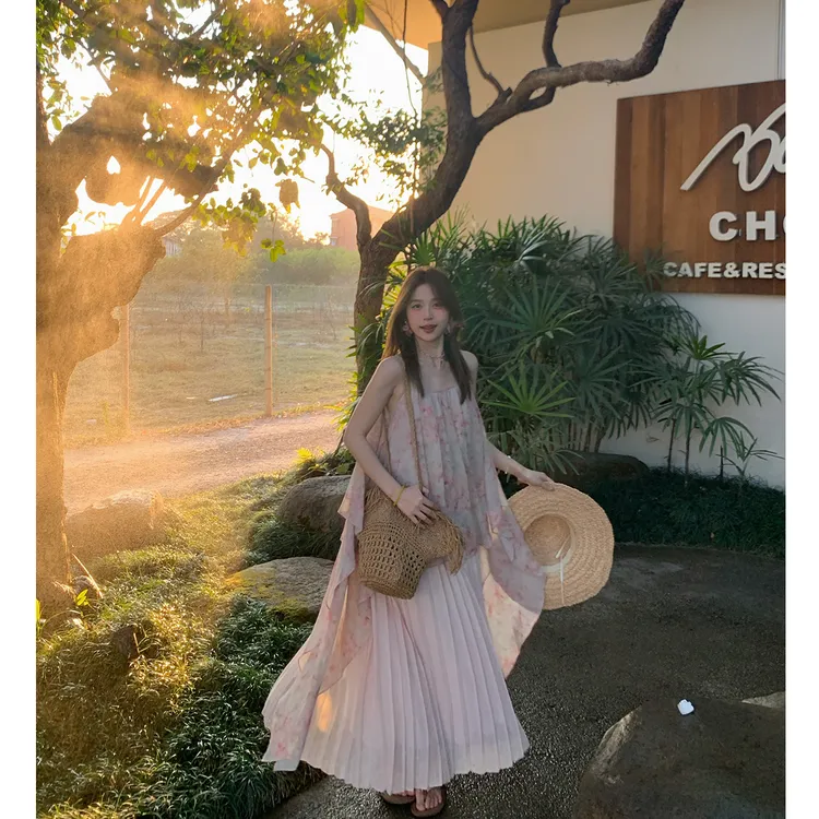 现货陳文文【桃之夭夭】春夏海边度假风晕染碎花吊带连衣裙241L7079