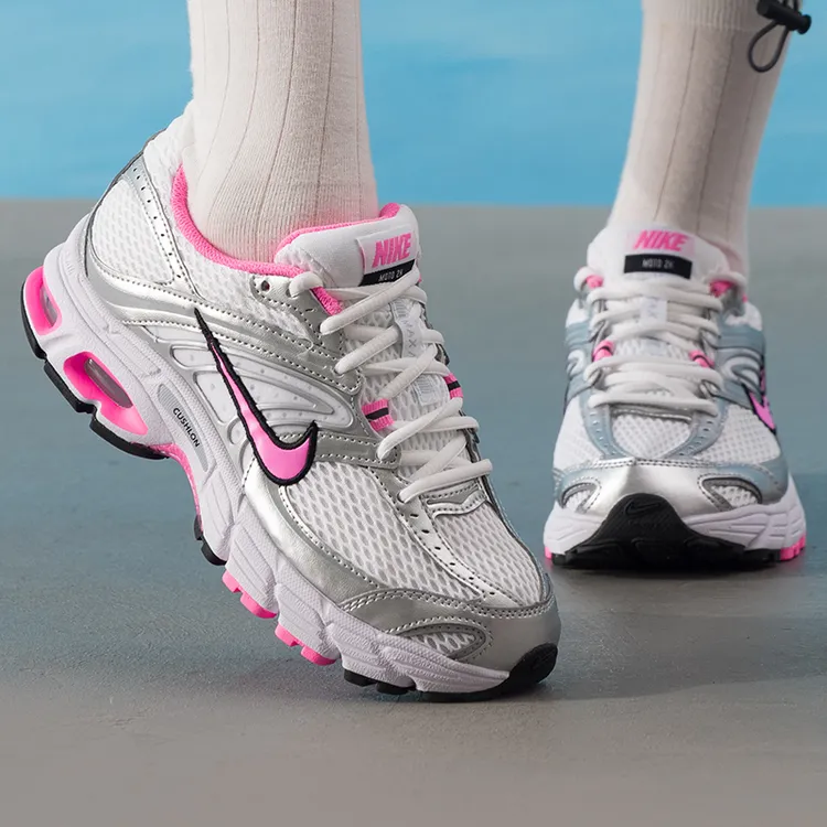 Nike耐克女鞋AIR MAX MOTO 2K跑步鞋2025秋季新款运动休闲老爹鞋