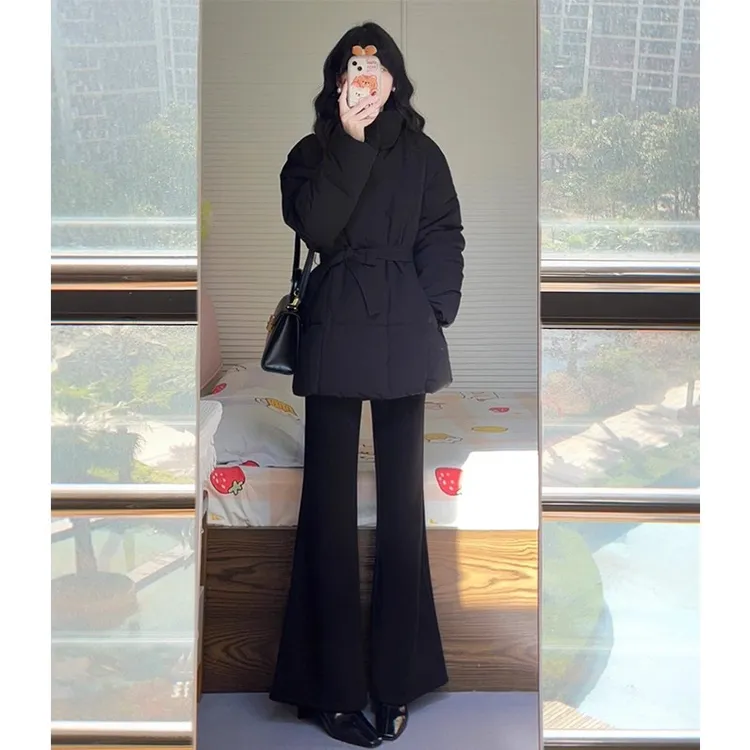 黑色赫本气质收腰棉服外套女2025冬季新款韩版保暖面包服别致棉衣