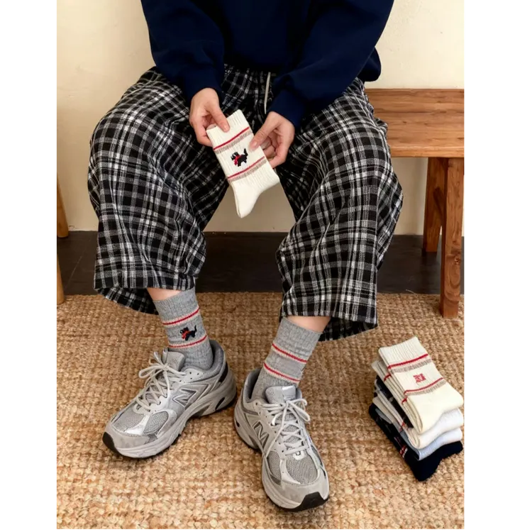 小狗潮袜中筒袜秋季上新棉袜白色女款袜中筒动物纯棉少女