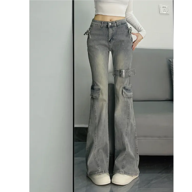 微喇叭牛仔裤女加绒秋冬小众洋气设计系带皮带拼接工装高腰长裤子