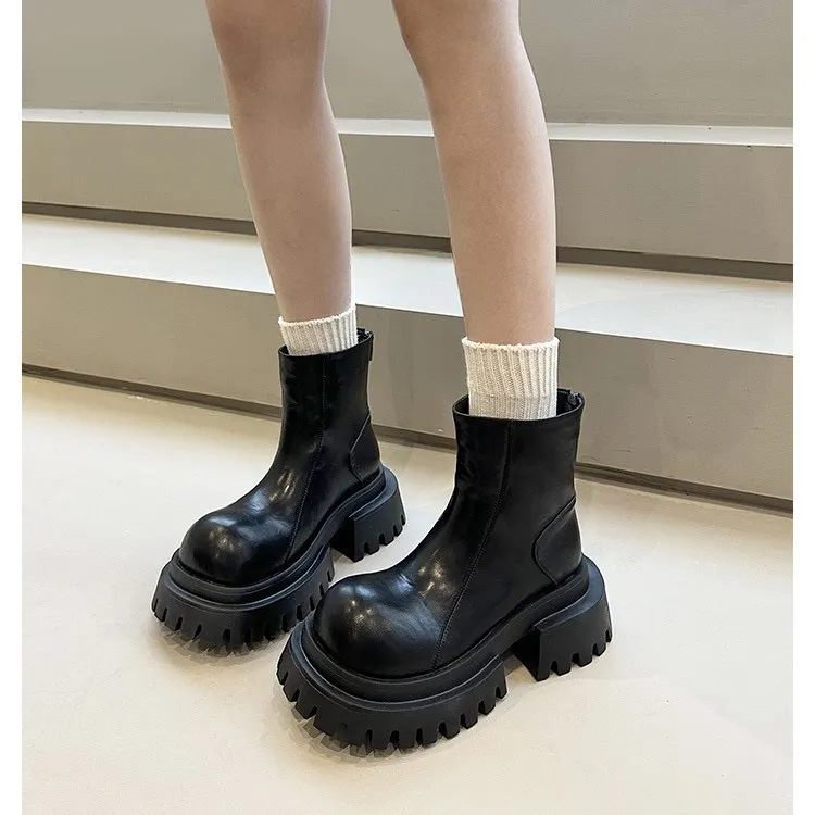 街头甜酷辣妹~秋冬厚底粗跟真皮大头瘦瘦靴女切尔西靴短靴马丁靴