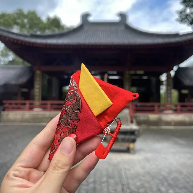 2025乙巳年蛇虎猴猪本命手工年香包锦囊福袋十二生肖御守