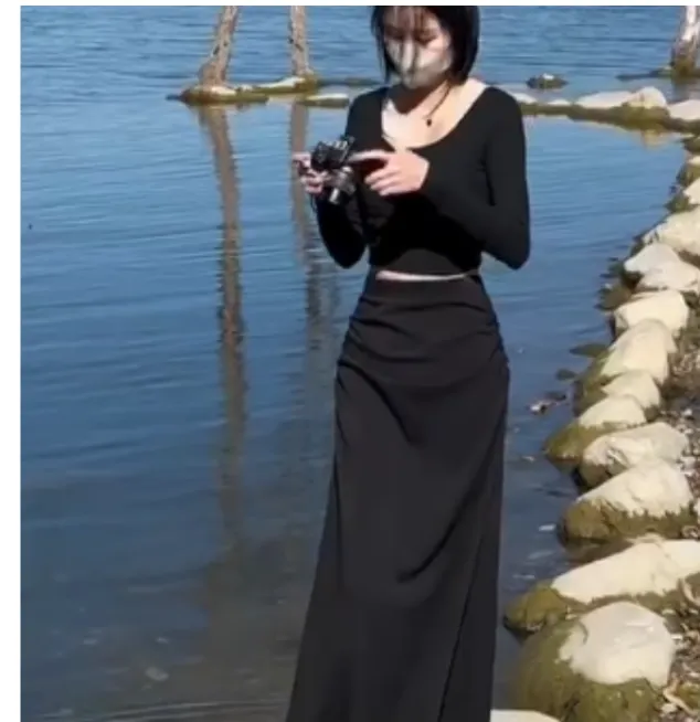 2024春季新款时尚女装网红潮流气质靓丽打底衫半身裙乘788