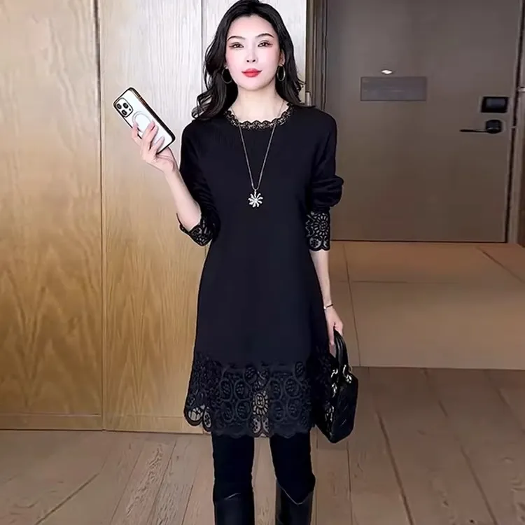 长袖打底衫女秋冬新款宽松遮肉显瘦中长款蕾丝拼接内搭T恤上衣潮