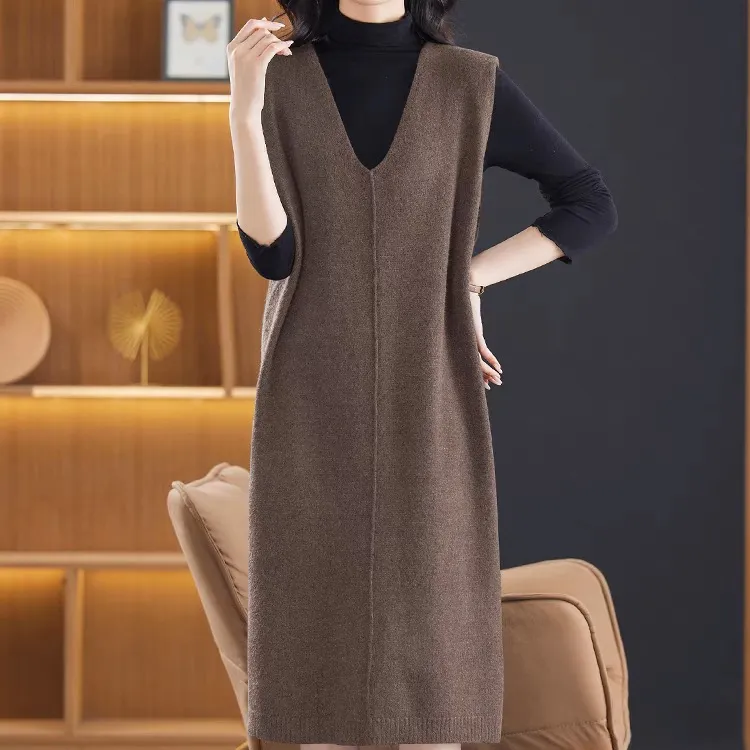 纯色宽松净版针织马甲裙701款