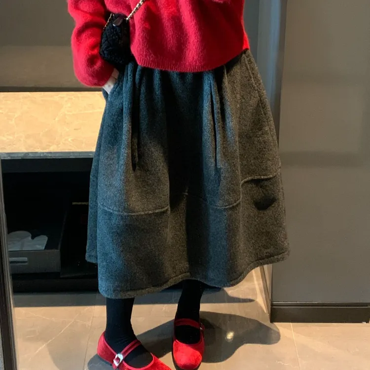 2025新款时尚复古毛呢中长裙秋冬显瘦高腰A型气质百搭蓬蓬半身裙