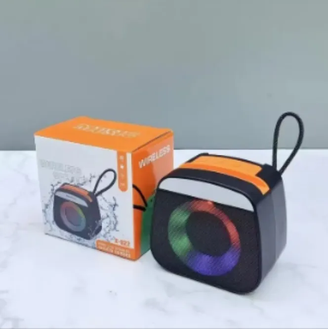 922-1无线蓝牙音响超续航低音炮炫彩灯桌面户外音箱手机支架音响