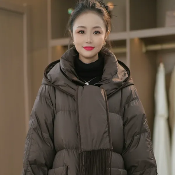 冬季新款优雅时尚百搭气质显瘦减龄带围巾白鸭绒羽绒服外套M-XL