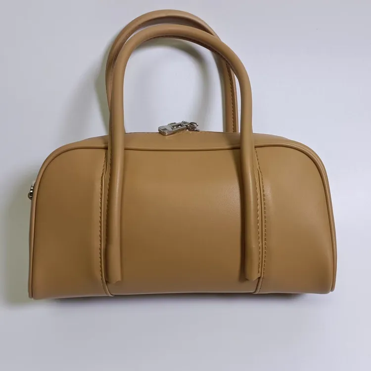 波士顿包单肩斜挎头层牛皮手提通勤女包轻奢时尚休闲百搭女士真皮