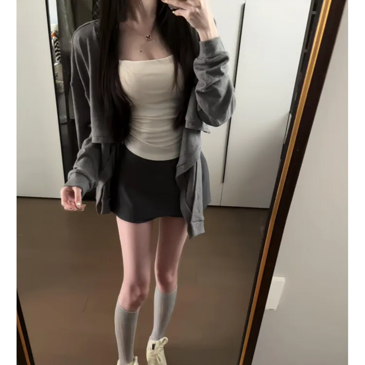 2025春季新款慵懒感不规则设计宽松百搭外套开衫打底衫显瘦短裙女