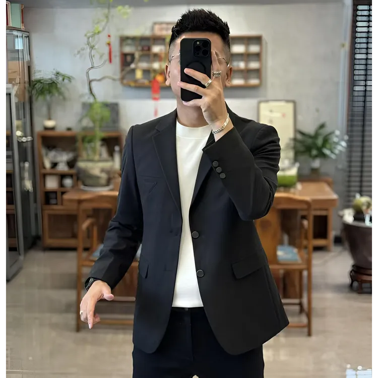 8166欧货秋季高品三角标男士百搭休闲西服