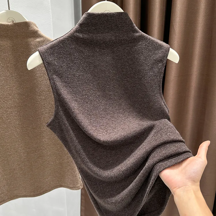 咖色时髦百搭半高领修身上衣女秋季新款无袖内搭小背心薄款针织衫