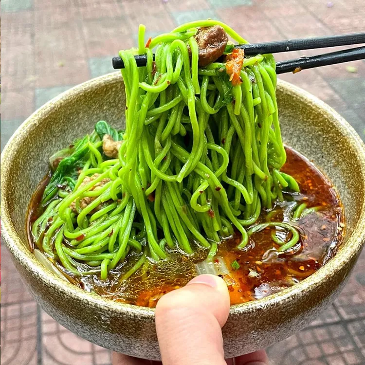 【配料丰富】手工杂粮蔬菜挂面桑叶苦瓜芹菜面条绿色果蔬粗粮面食