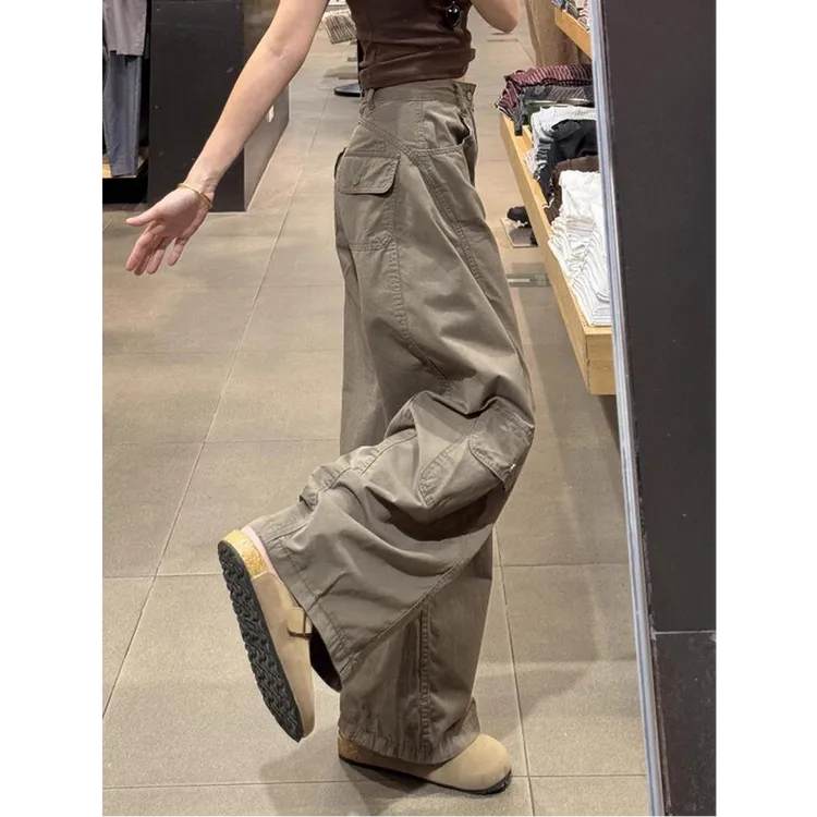美式复古直筒休闲工装牛仔裤女高腰宽松垂感设计感弯刀阔腿裤