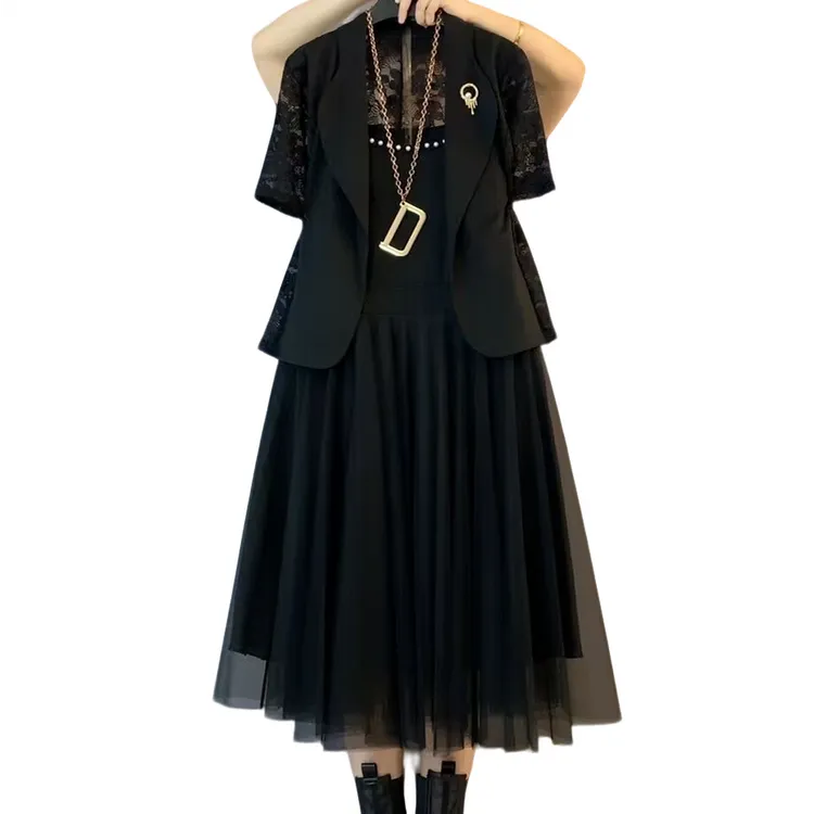 大维罗依HX 气质名媛风蕾丝外搭吊带纱裙两件套