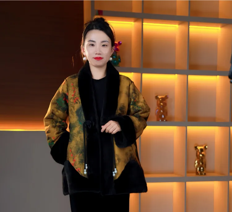 《中长国风款》貂绒皮毛一体女装国风女款外套冬季女士时尚气质