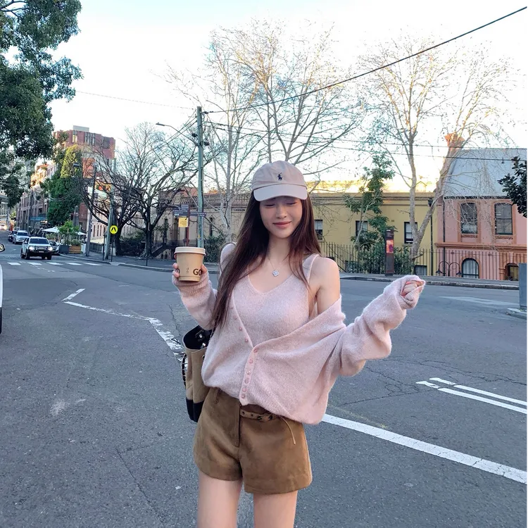 韩系时尚针织开衫粉色宽松纯欲百搭毛衣外套女秋季U领背心两件套