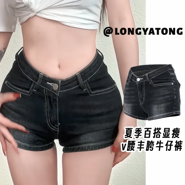 龙怼怼推荐【v腰丰胯】辣妹显瘦微弹牛仔短裤性感包臀不规则超短裤