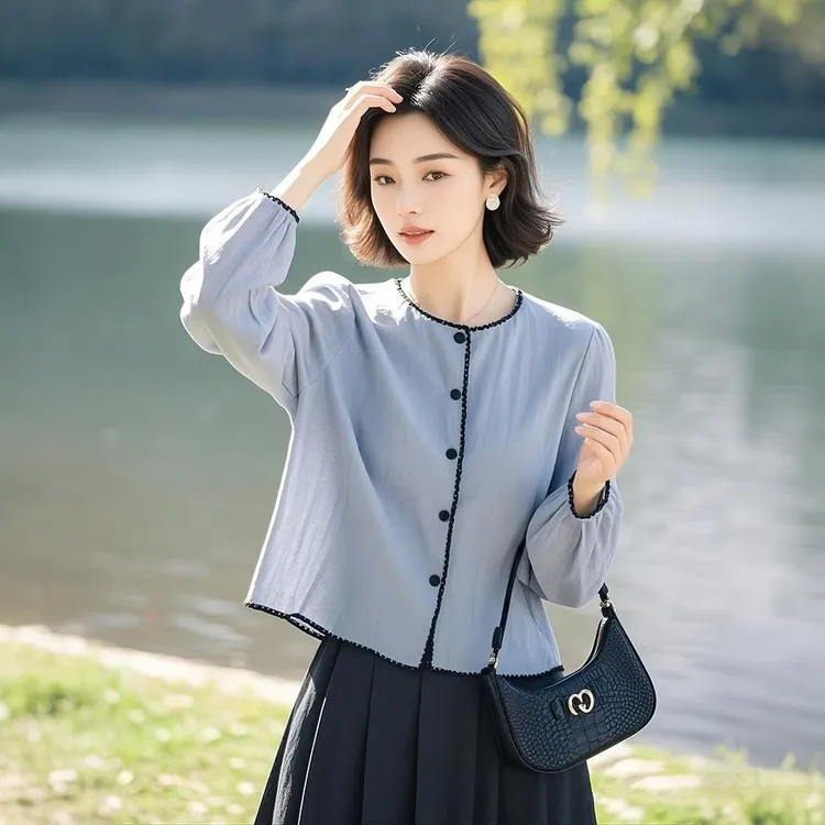 2025超火女士春季独特漂亮小衫慵懒风蓝色衬衫气质高级感棉麻上衣