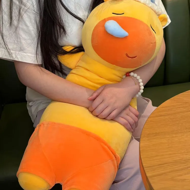 网红新款水豚打呼噜水豚长条抱枕毛绒玩具床上布娃娃公仔生日礼物