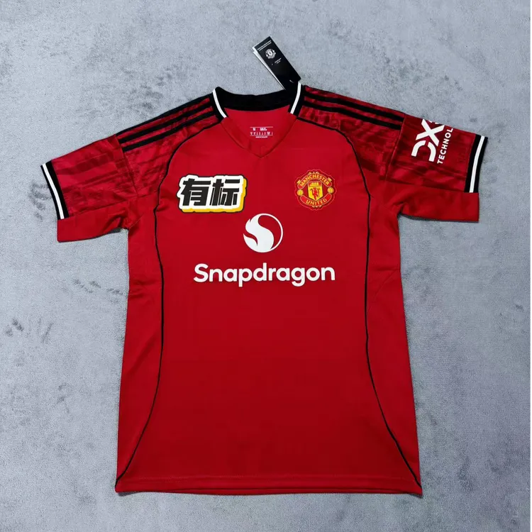 2526曼联主客场球迷版C罗B费卡塞米罗高颜值透气速干球衣