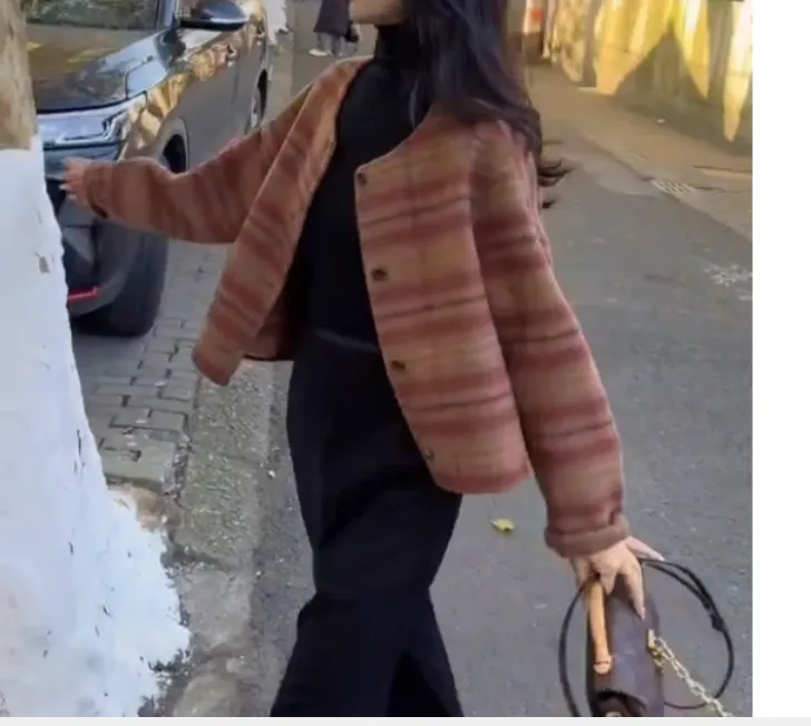 2024冬季新款时尚女装网红高级感休闲爆款气质外套知W