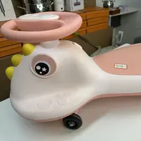防侧翻摇摆滑滑扭扭车