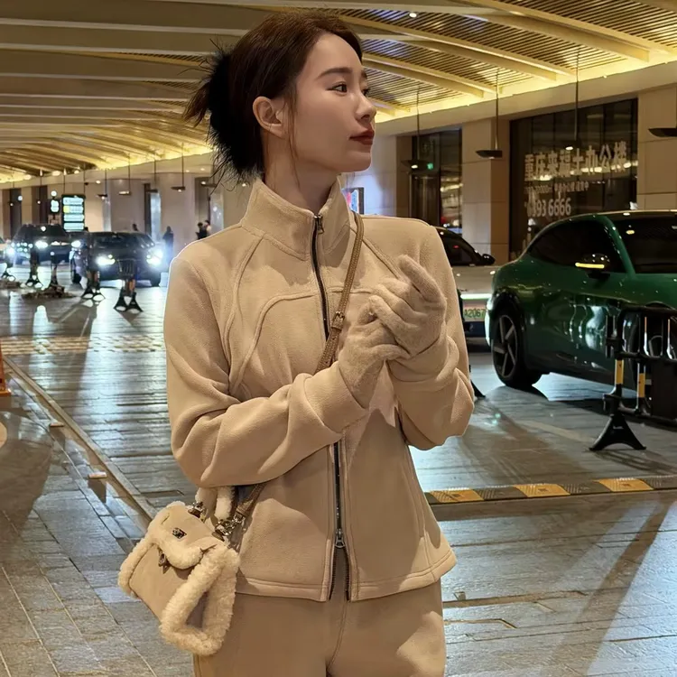 HELA AOMI “双面绒套装”软糯修身显瘦运动风休闲两件套CY5DB99632