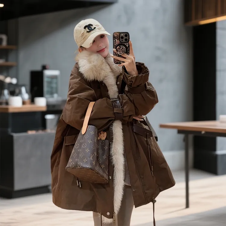 海宁轻奢仿狐狸毛女装环保皮草千金中长款外套鸭绒90派克服零下20